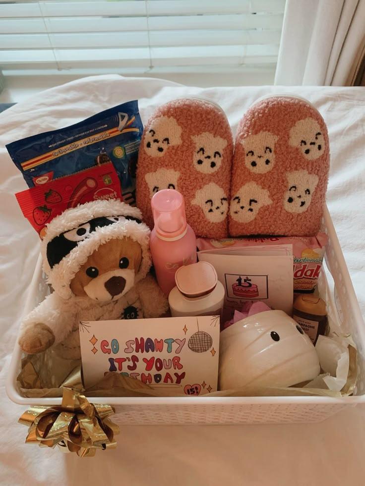 How to Make Your Own Mini Plush Gift Basket: A Step-by-Step DIY Guide