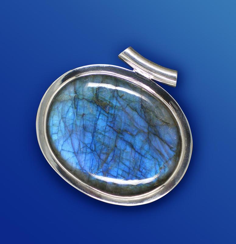 Find Your Perfect Match in Stunning Gemstone Pieces