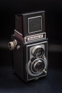 Find the perfect camera for your adventures and capture every moment with ease