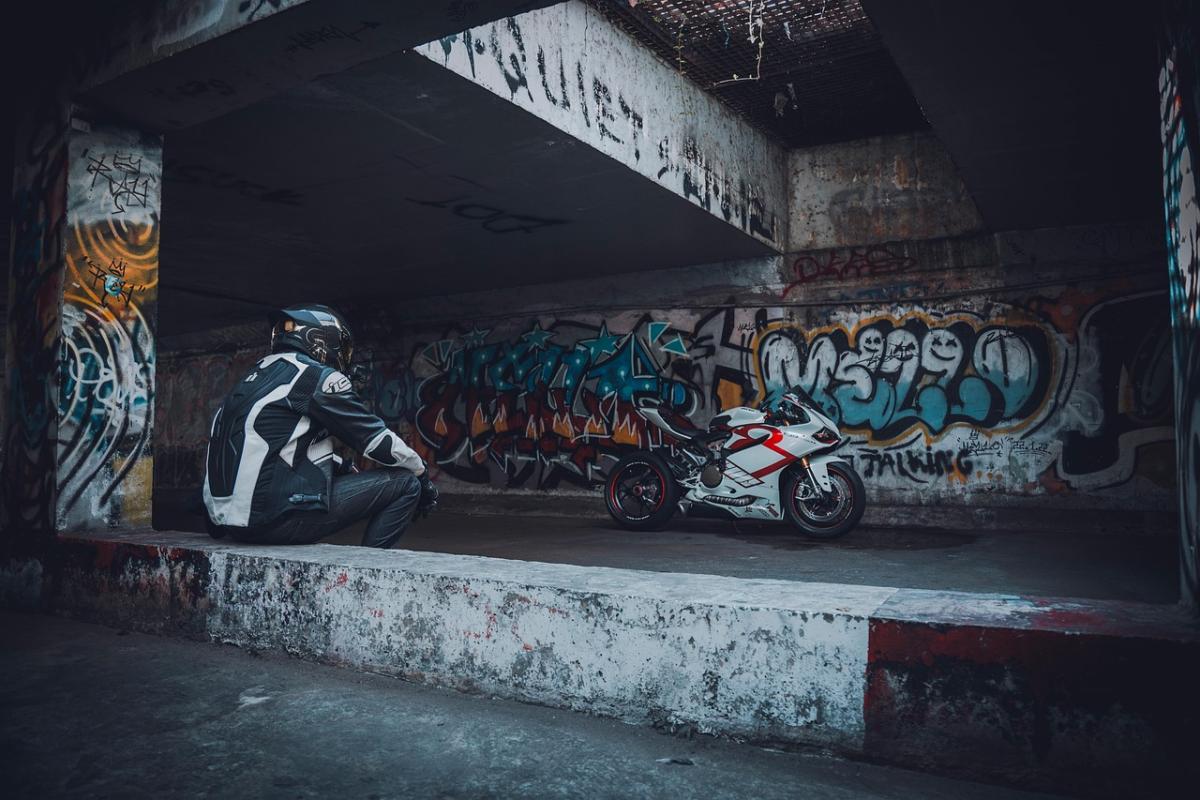 Top Motorcycle Helmet Reviews for Riders