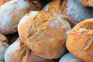 Discover the convenience, versatility, and health benefits of a bread maker