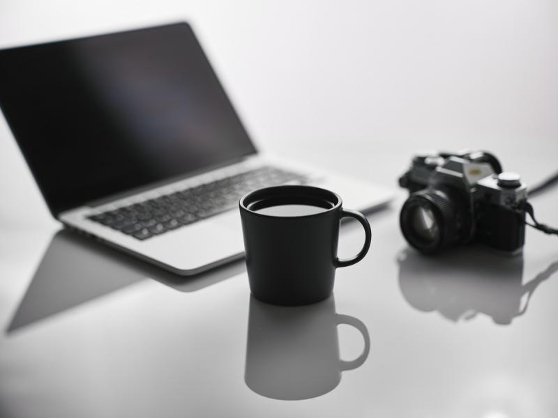 Discover the little joys that make our coffee mugs special