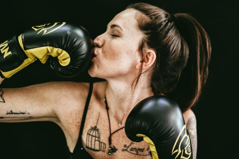 Get to know the essential skills and techniques for starting your boxing journey