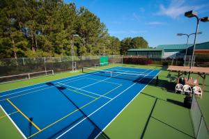 Unlock the secrets to enjoying pickleball while playing fair and smart