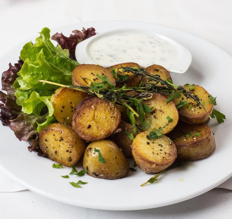 Delicious and healthy dishes to whip up using an air fryer for vegetarians and vegans