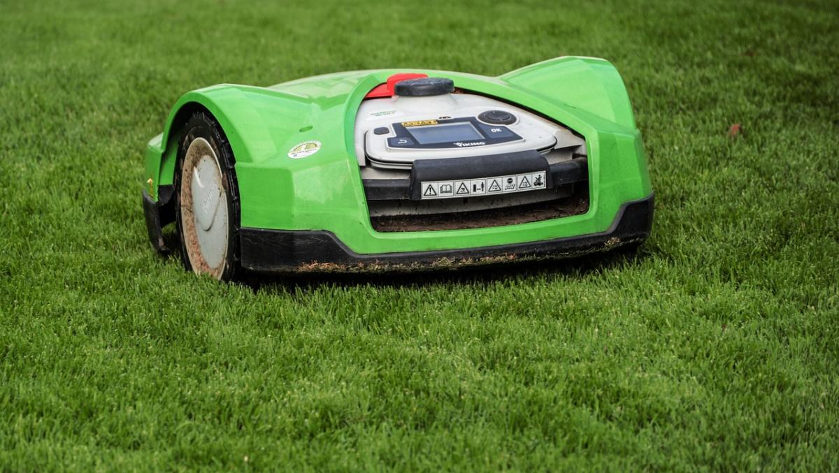 Why Robot Mowers Will Change Your Lawn Care