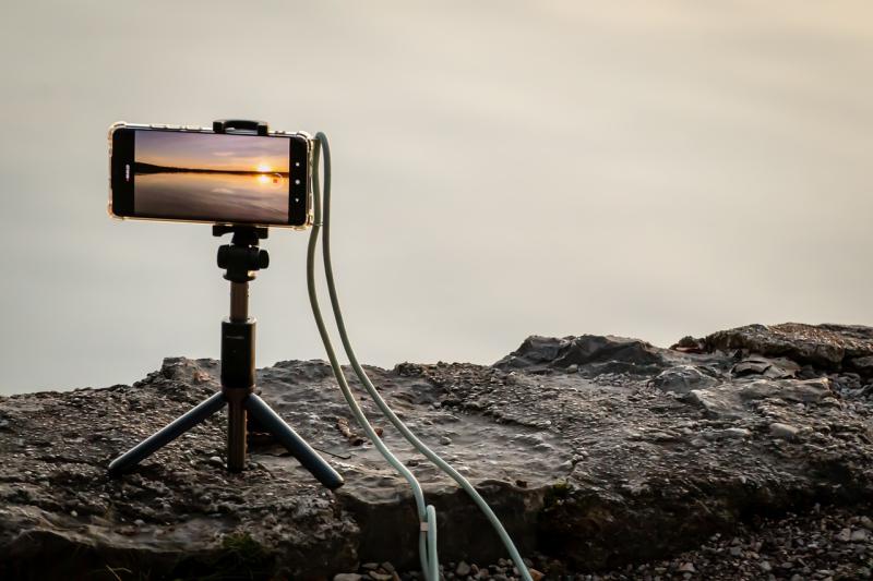 Must-have gadgets to enhance your smartphone experience