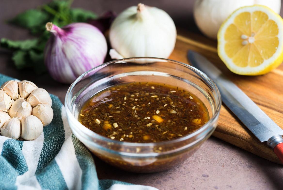 Marinades Explained: How Acids, Oils, and Spices Transform Flavor and Texture