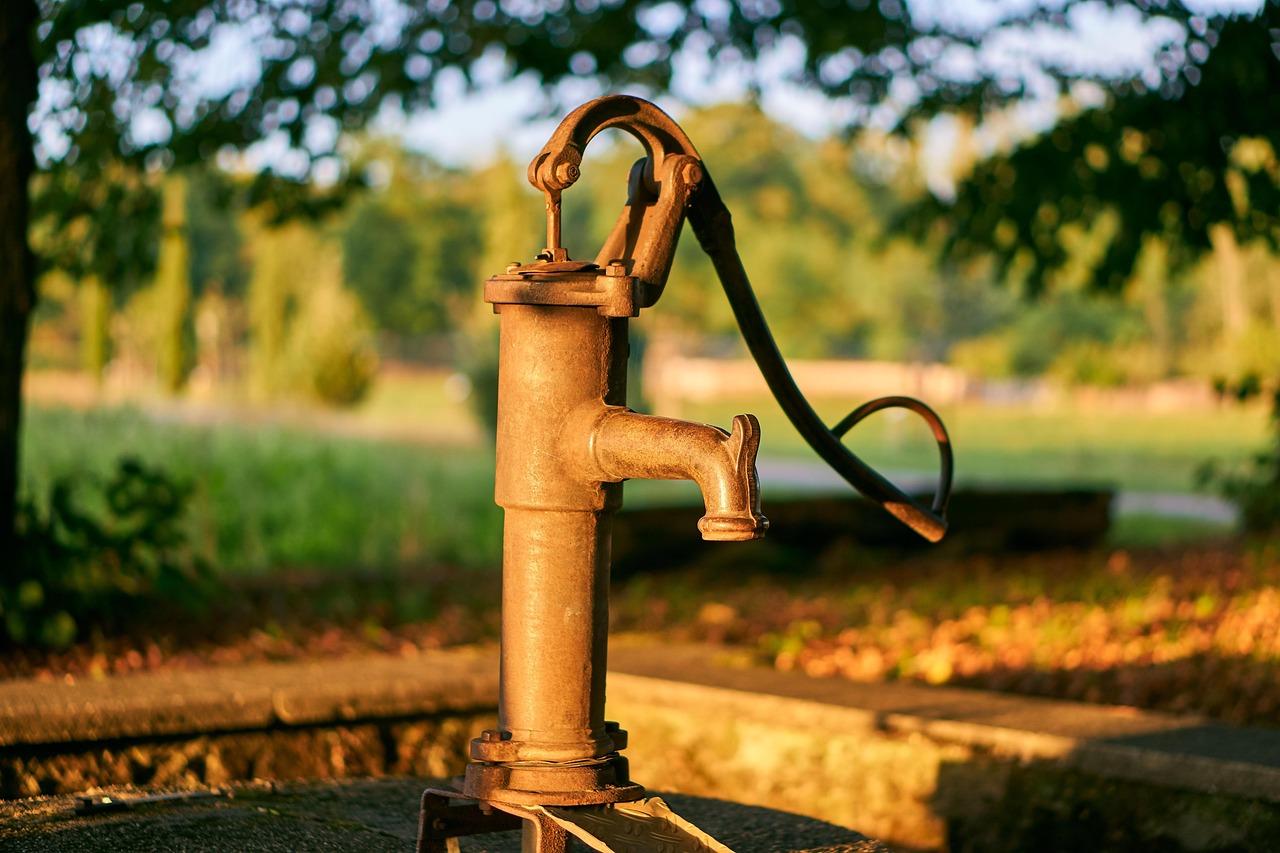 Simple Tips for Outdoor Water Fountain Maintenance