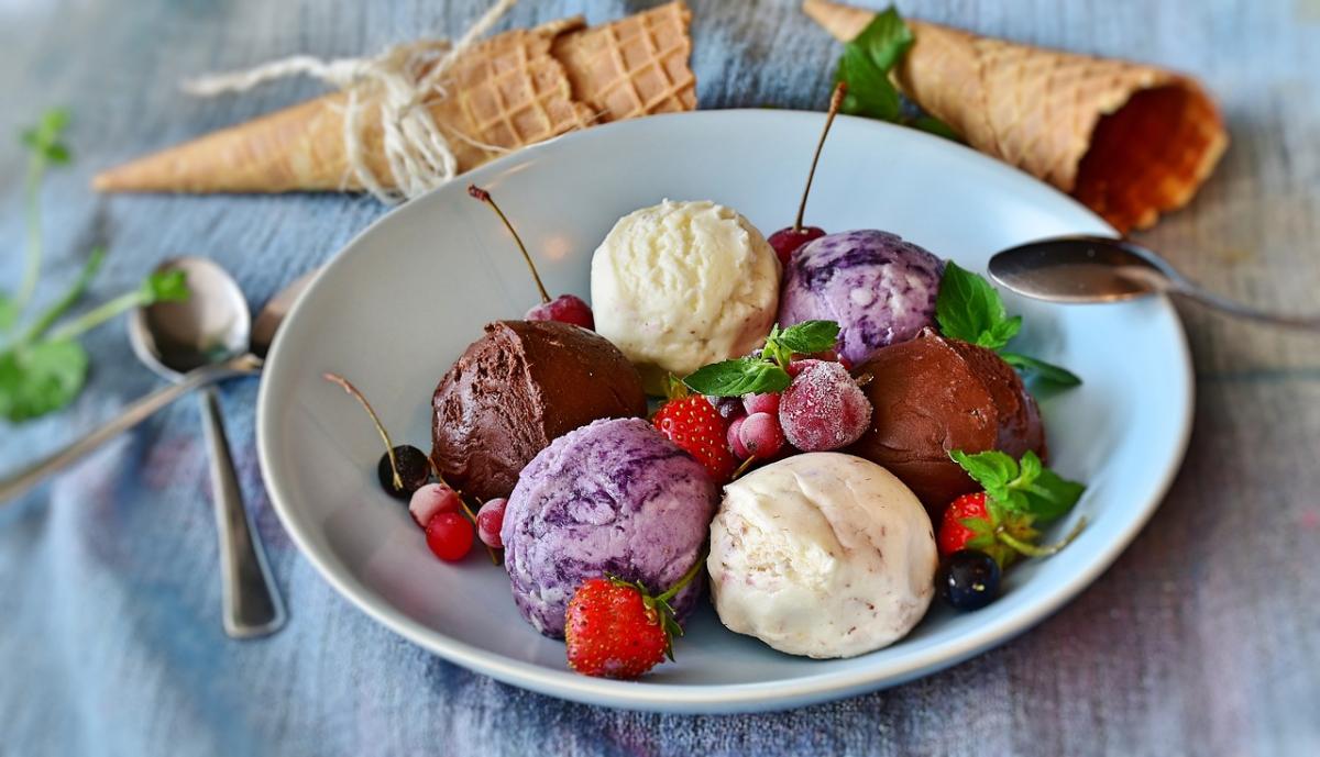 Ice Cream Mix: The Easy Way to Make Delicious Homemade Ice Cream at Home