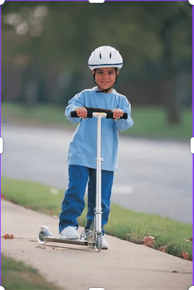kid with safety helmet