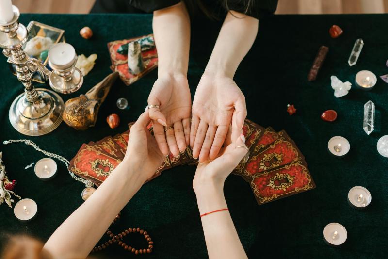 Unlocking the secrets of reincarnation through tarot cards