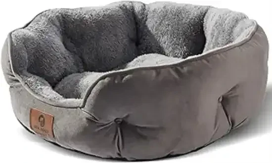 Ensuring Comfort and Style in Your Cat's Sleeping Space
