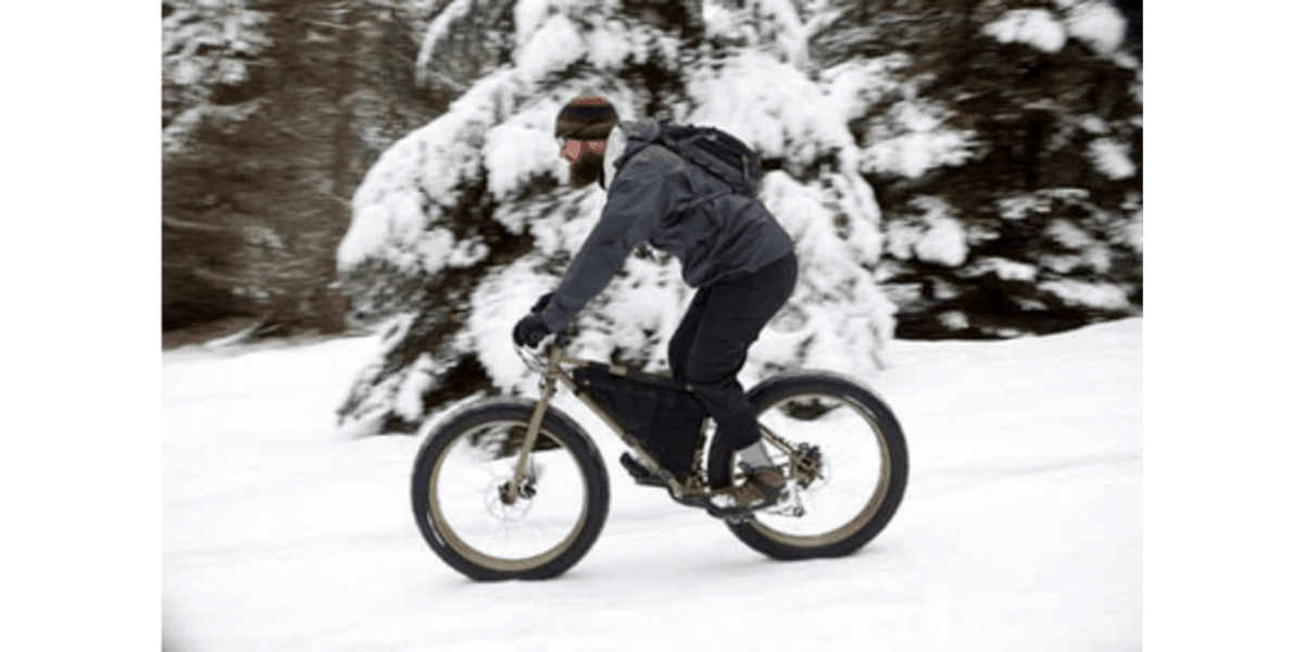Navigating Snow and Ice: Safety Tips for Winter E-Bike Riders 