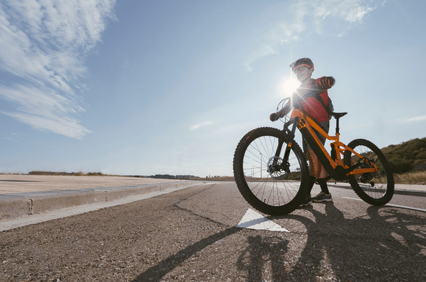pedaling a electric bike