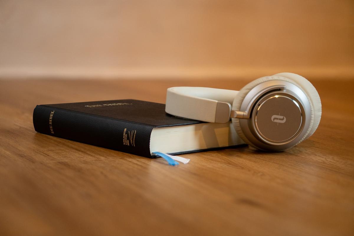 A Comprehensive Guide to Audeze Headphones: The Pinnacle of Audiophile Experience