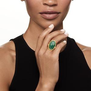 Find Your Perfect Piece of Emerald Elegance