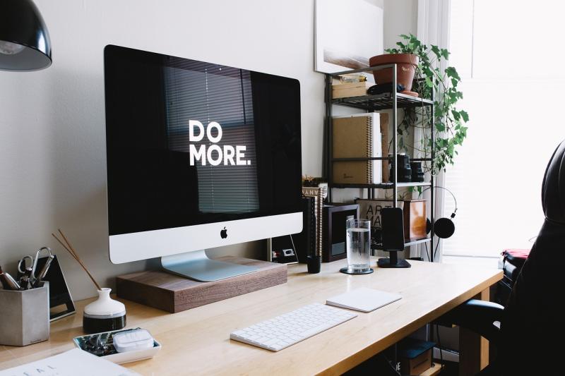 Simple Tips to Create a Functional and Stylish Workspace