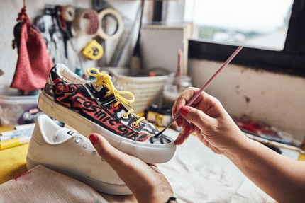 Simple Steps to Personalize Your Sneakers at Home