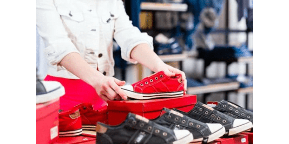 Sneaker Reselling: Profitable Buying and Selling Strategies