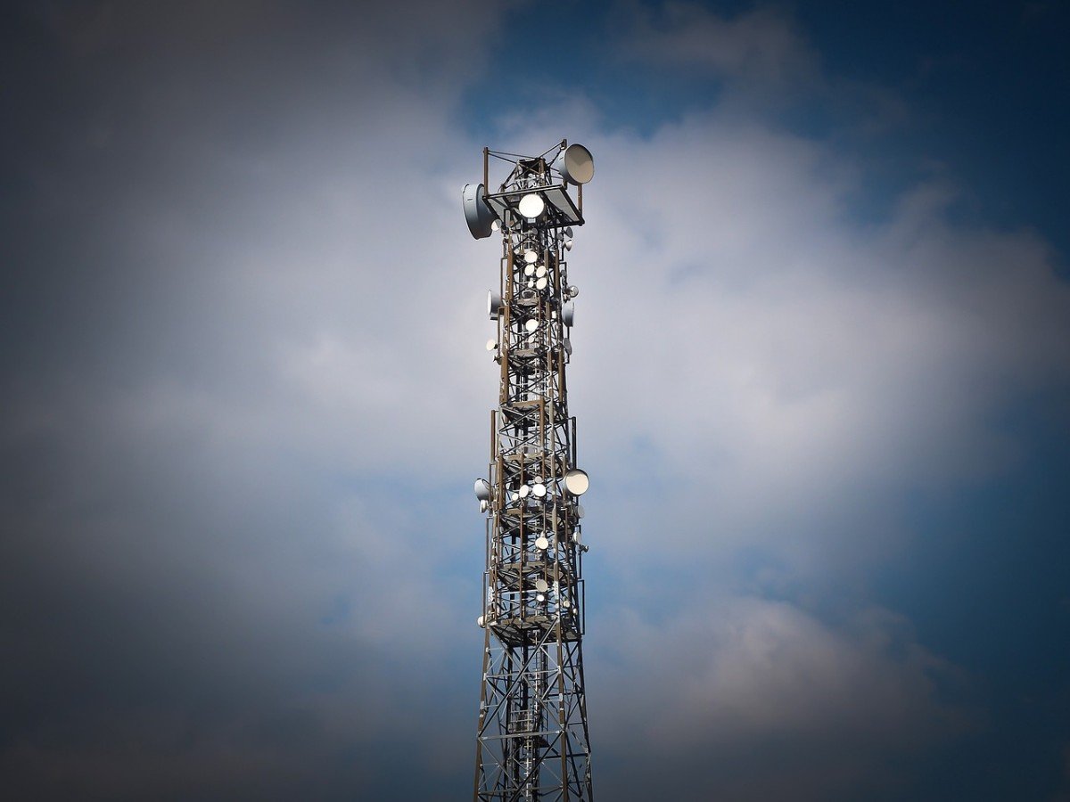 Unlock Free TV with the Best Indoor and Outdoor HDTV Antennas: Experience Superior Signal with Televes