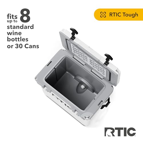 Ultra-Light 22 Quart Insulated Cooler Box