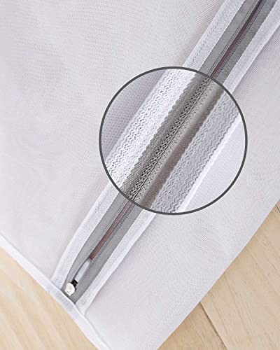 Set of 3 Mesh Lingerie Washing Bags in Various Sizes