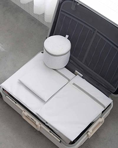 Set of 3 Mesh Lingerie Washing Bags in Various Sizes