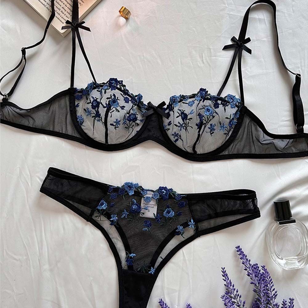 Breathable Floral Embroidery Lingerie Set - Sexy & Romantic