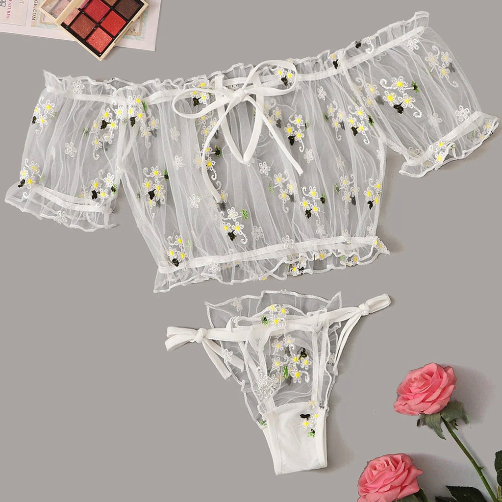 Daisy Print Lace Up Lingerie Set with Thongs