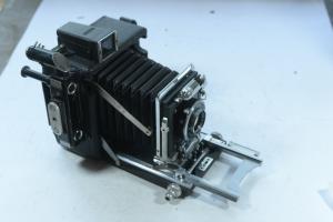 Busch Pressman Model C Vintage 2.25 x 3.25 Camera