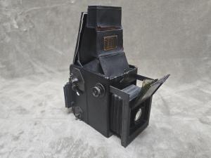 Vintage Graflex Jr. Camera with Bausch & Lomb Lens