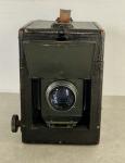 Graflex Series B Curtain Aperture Camera With Skopar Lens