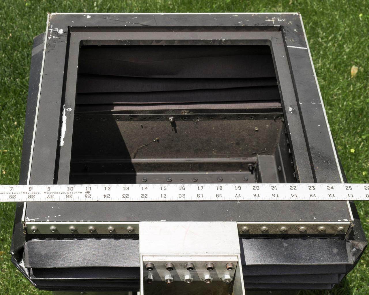 Large Format Vintage Lenticular Prism Camera Body - 3D Stereo