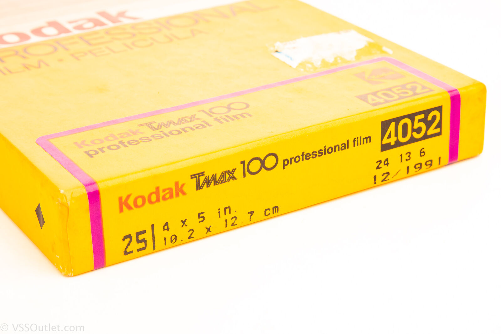 Vintage Kodak TMAX 100 4x5 B&W Film (Box of 25)