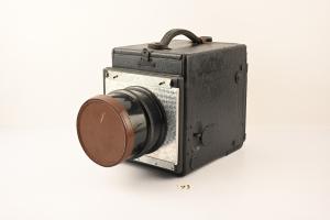 R.B. 4x5 Graflex Series D Camera with Zeiss Jena 360mm F/4.5 Lens