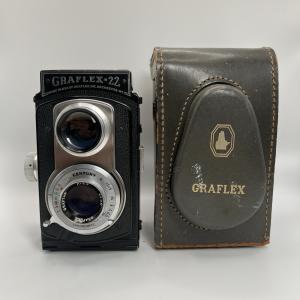 VTG Graflex 22 Model 200 TLR Camera w/ Graftar 85mm F3.5 WORKS, NOT FILM TESTED