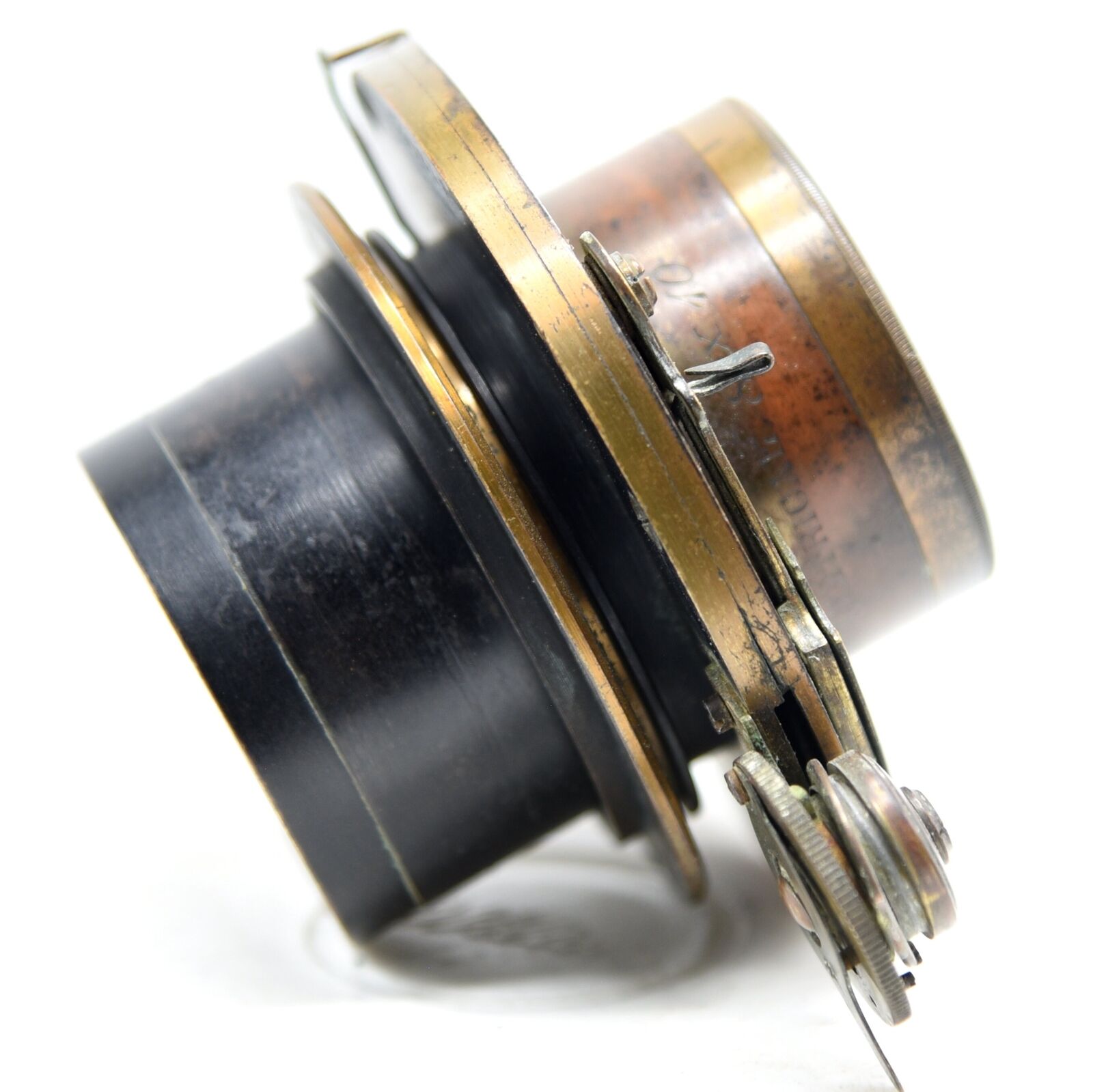 Symmetrical Lens in Shutter for Vintage Large Format