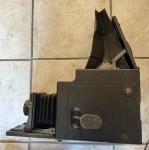 Vintage/Antique Auto Graflex Camera With Cooke Tessar Lens (21D)