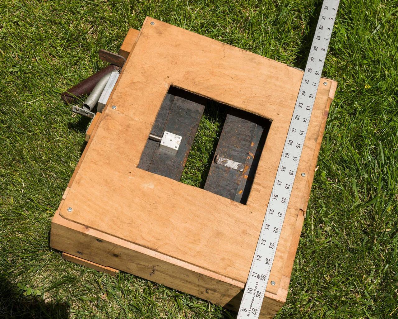 Vintage Large Format Camera Lenticular Prism Shutter G25
