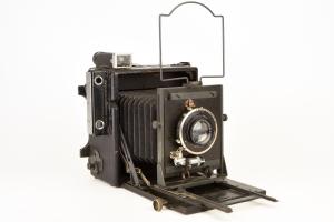 Graflex Pre Anniversary Speed Graphic 4x5 Large Format Camera with Tessar 135mm