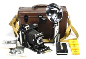 Vtg Graflex Baby Speed Graphic 2x3 Kit with 2 Cell Lightsaber Flash - Near Mint