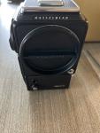 Hasselblad EL/M 500 with charger and case