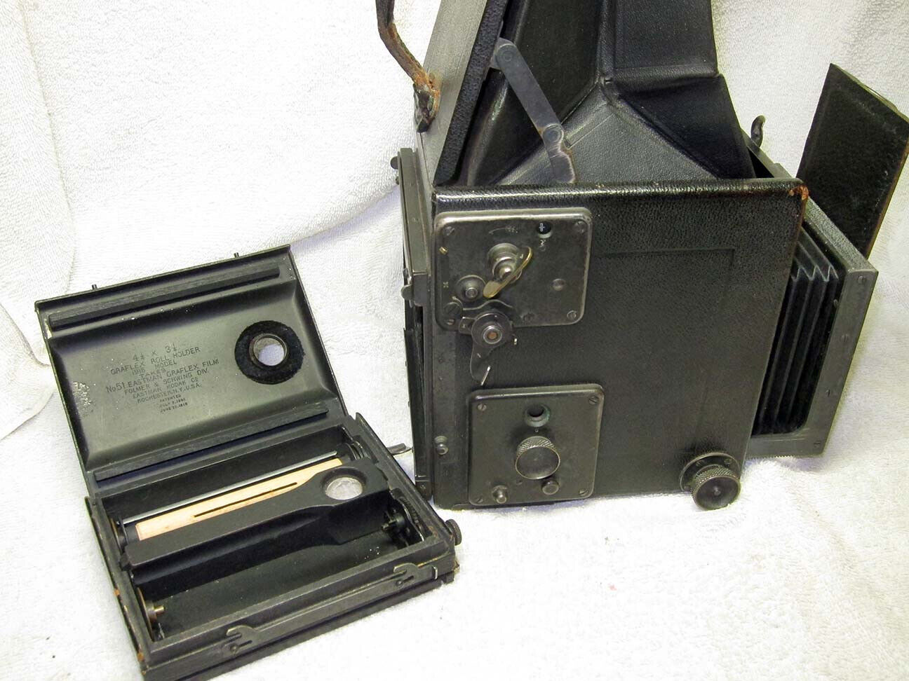 1915 Vintage Large Format Graflex Schwing RB Camera