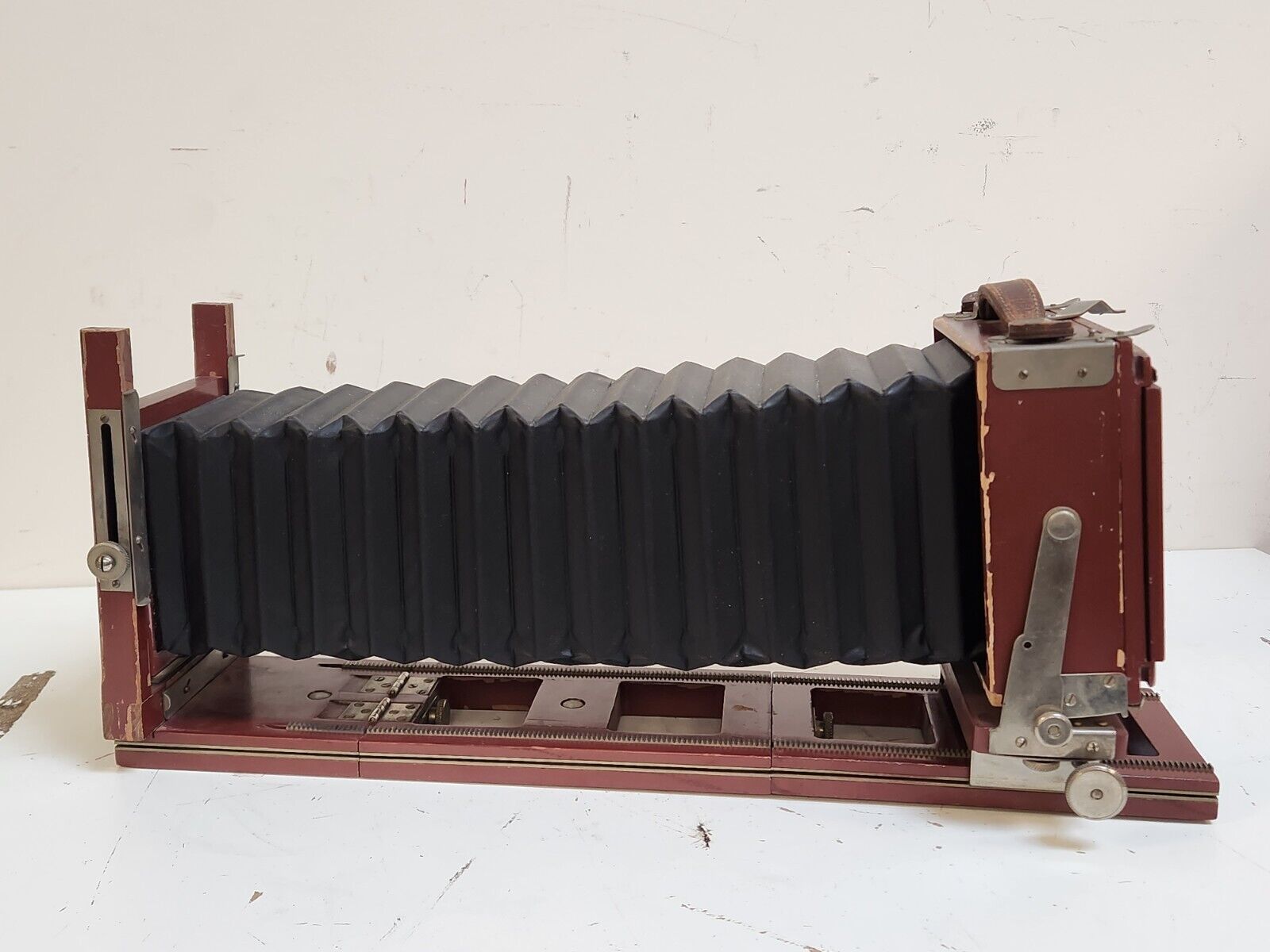 Vintage 4x5 Wooden Field View Camera with Lens