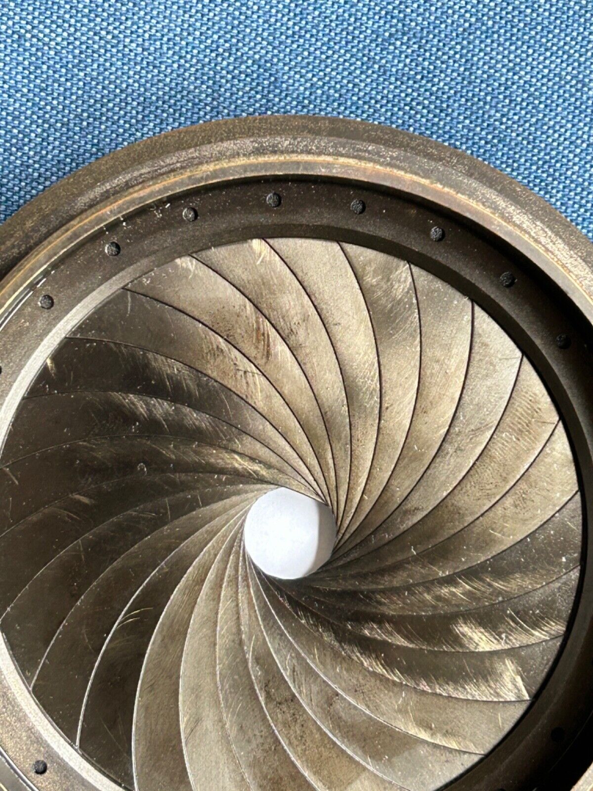 Solid Brass Military Diaphragm Lens with 25 Blades