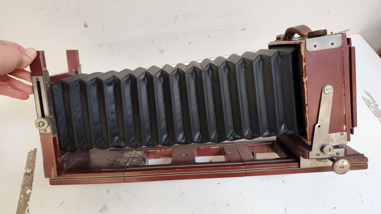 Vintage 4x5 Wooden Field View Camera with Lens