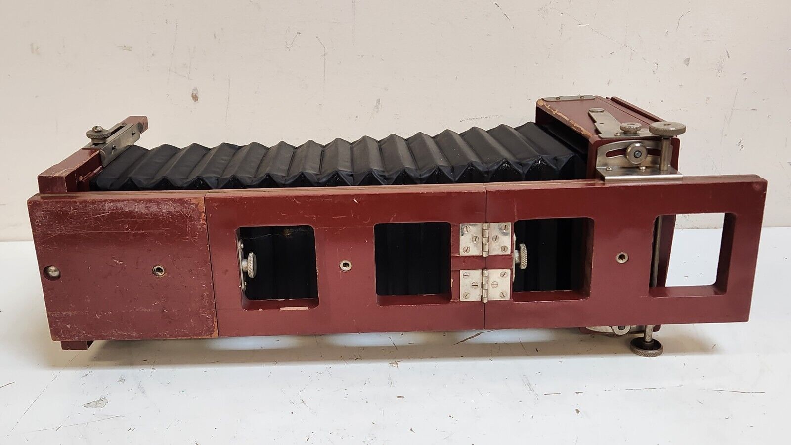 Vintage 4x5 Wooden Field View Camera with Lens