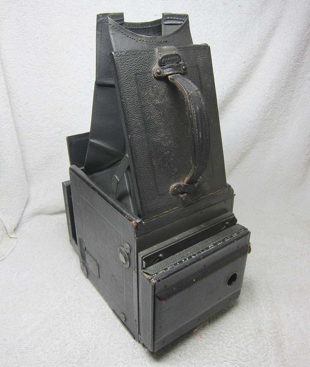 1915 Vintage Large Format Graflex Schwing RB Camera