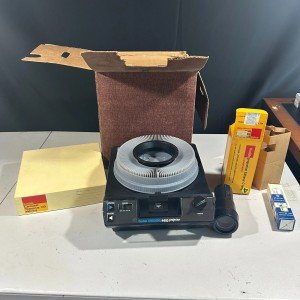 Kodak Carousel 4400 Slide Projector with Zoom Lens